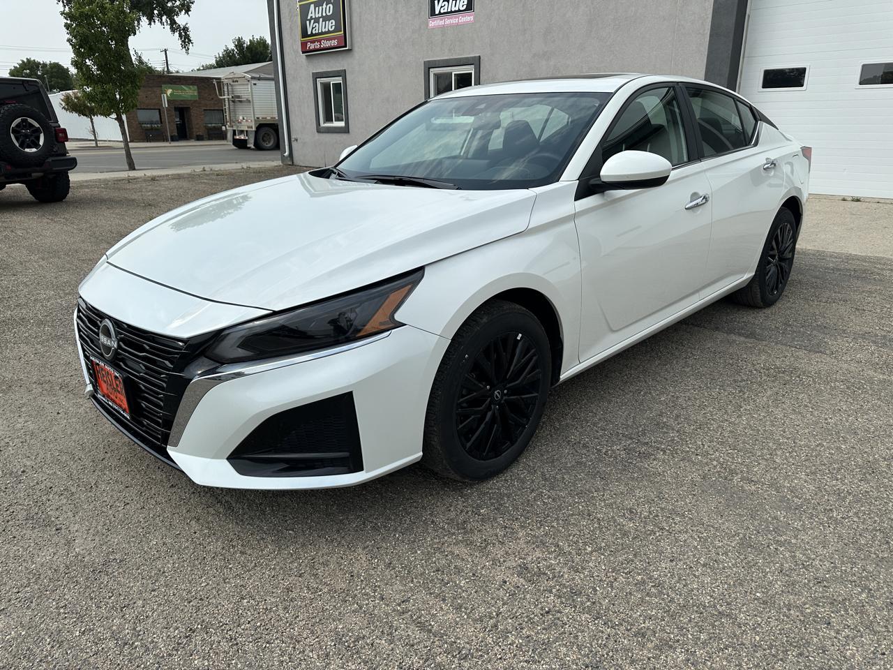 Nissan Altima 2.5 SV AWD 2025