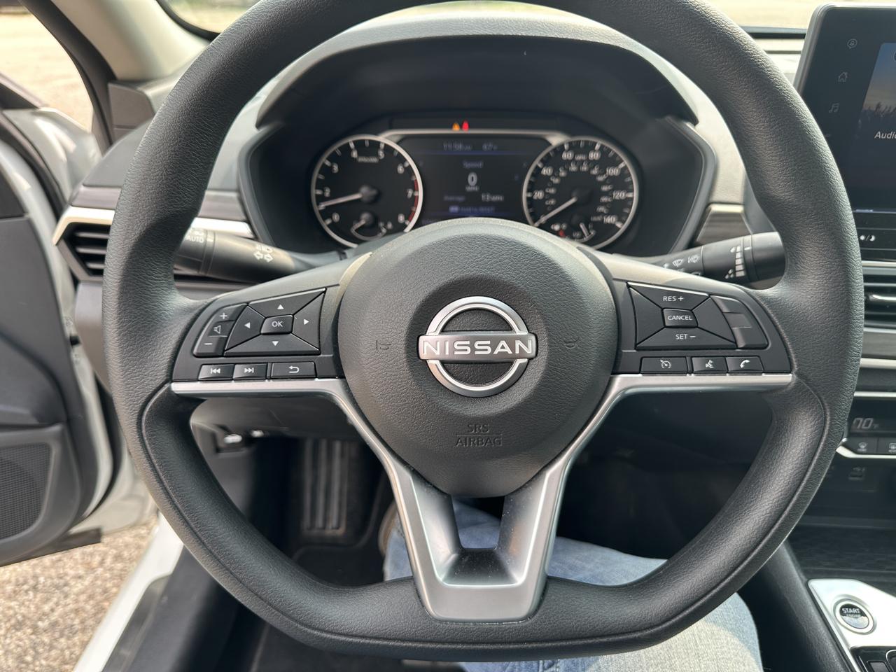 Nissan Altima 2.5 SV AWD 2025