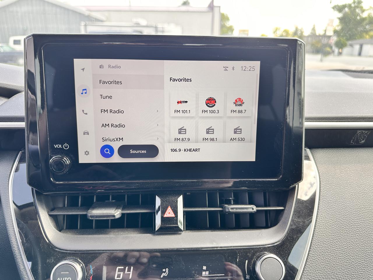 Toyota Corolla LE 2025