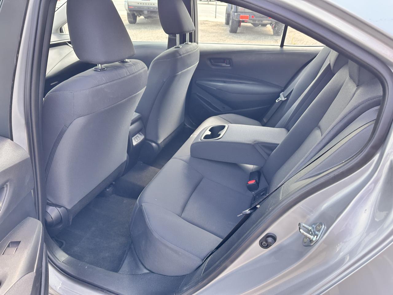 Toyota Corolla LE 2025