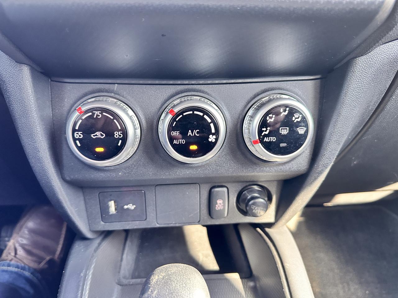Mitsubishi Outlander Sport 2.0 ES 4WD 2025