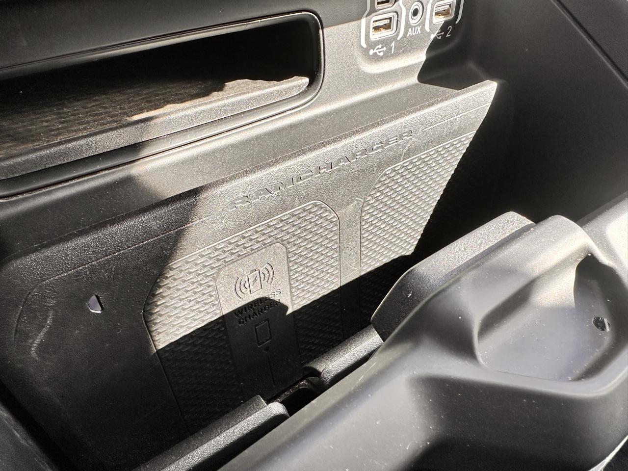 RAM 1500 4WD Crew Cab 149" Laramie Longhorn Edition 2024