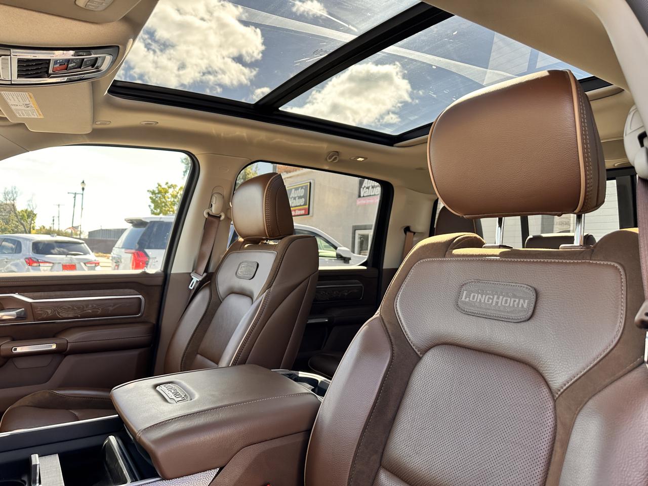 RAM 1500 4WD Crew Cab 149" Laramie Longhorn Edition 2024
