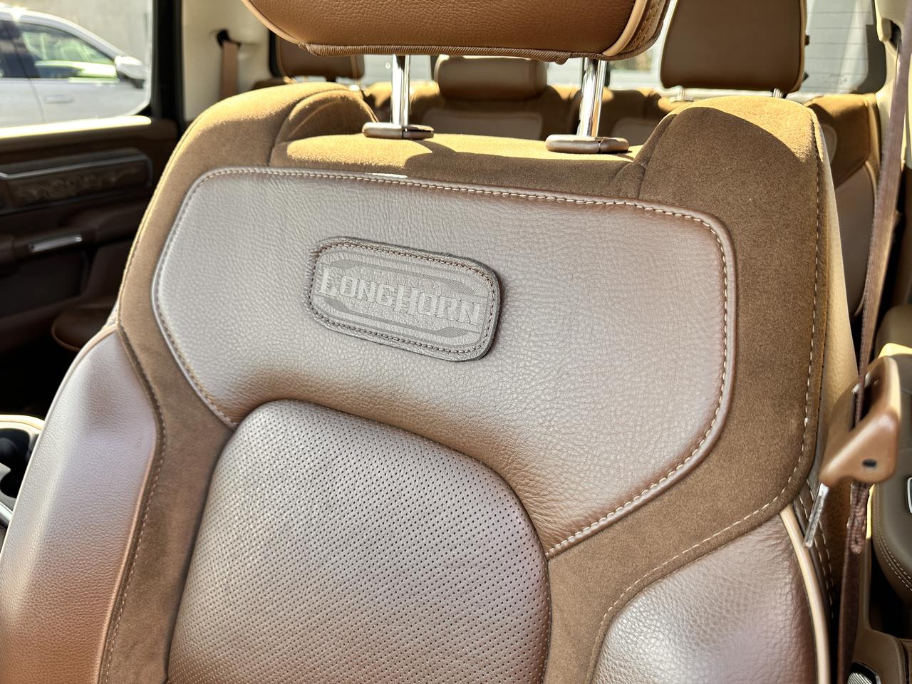 RAM 1500 4WD Crew Cab 149" Laramie Longhorn Edition 2024