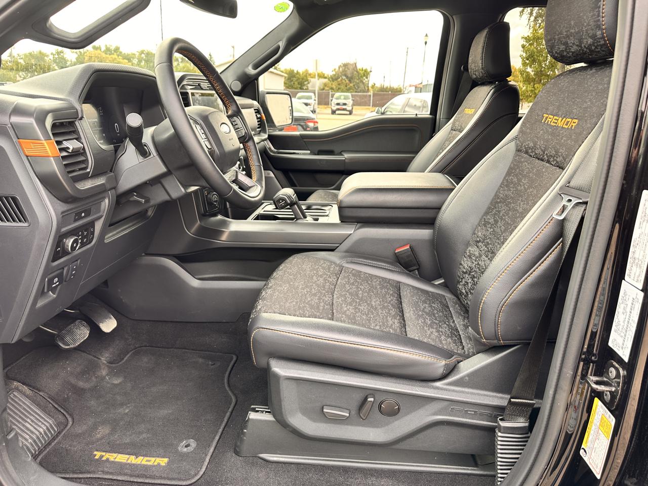 Ford F-150 Tremor 4WD SuperCrew 5.5' Box 2025