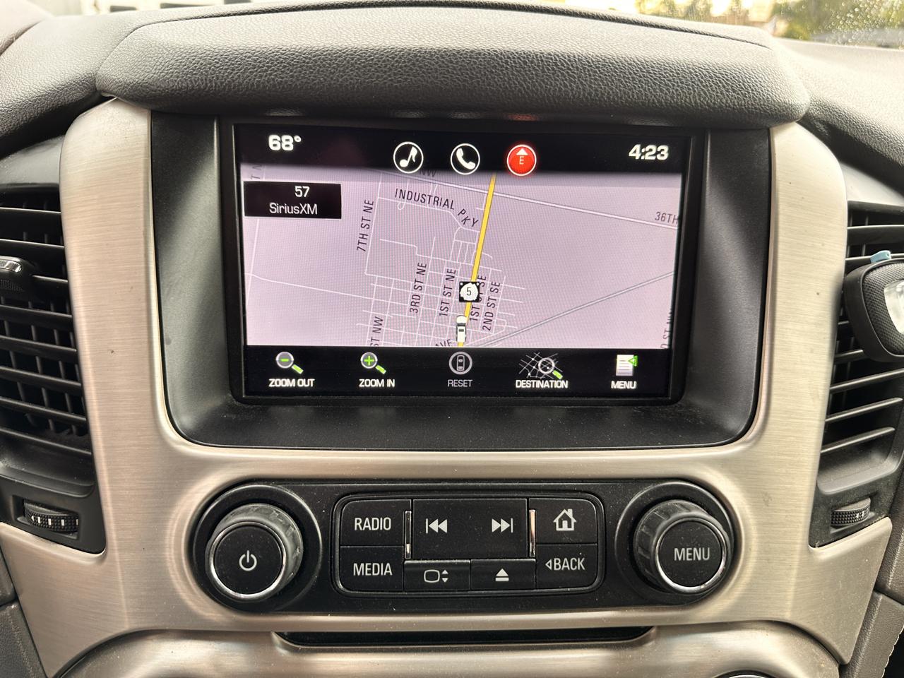 GMC Yukon Denali 4WD 2015