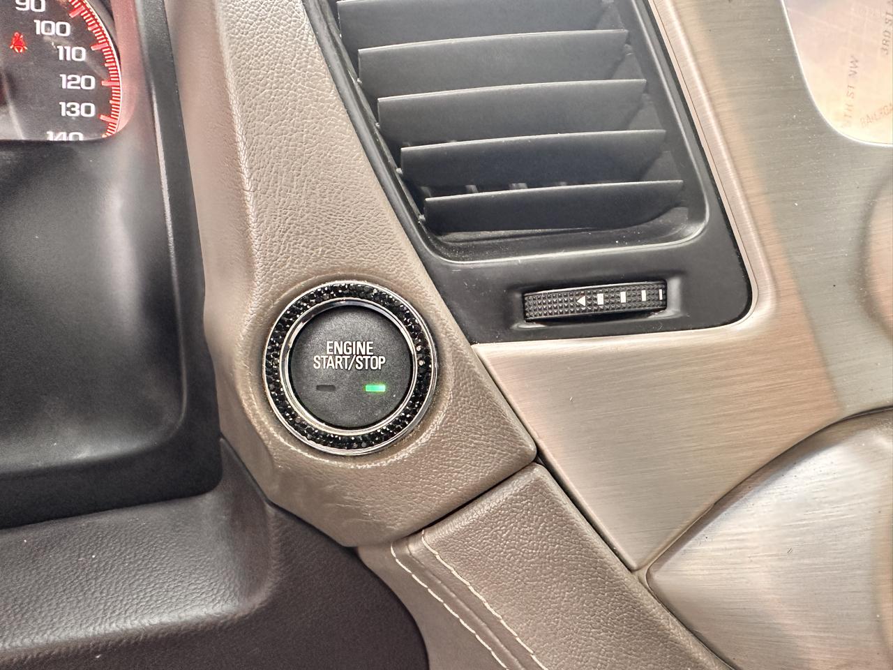 GMC Yukon Denali 4WD 2015