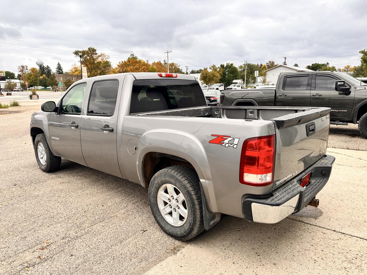 GMC Sierra 1500 4WD Crew Cab 147" SLE 2012