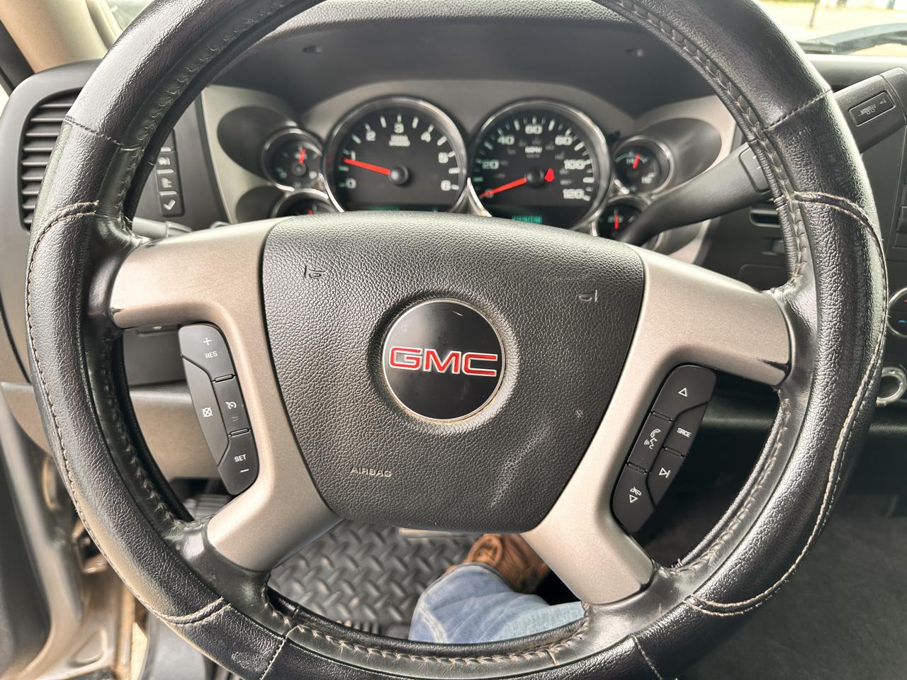 GMC Sierra 1500 4WD Crew Cab 147" SLE 2012