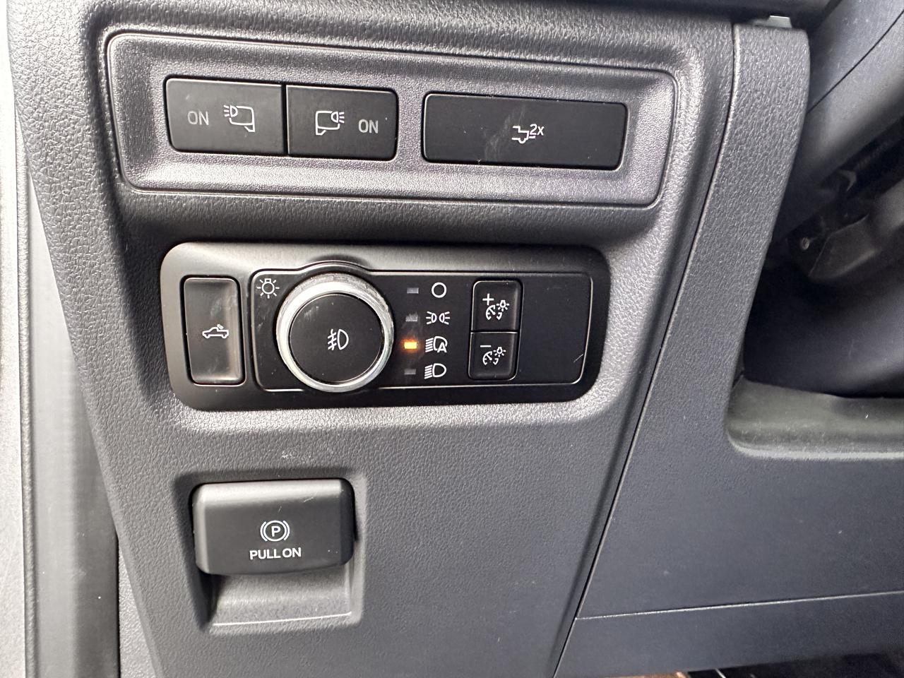 Ford F-150 Tremor 4WD SuperCrew 5.5' Box 2023