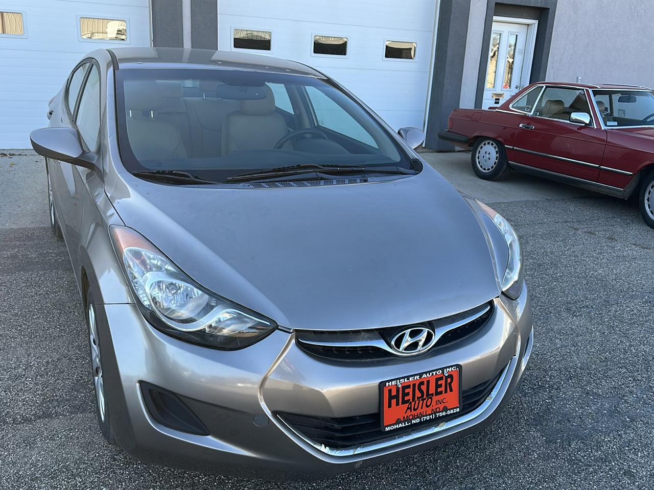 Hyundai Elantra Limited 2013