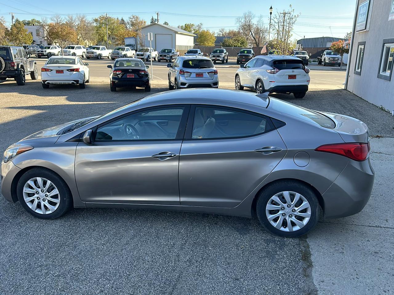 Hyundai Elantra Limited 2013