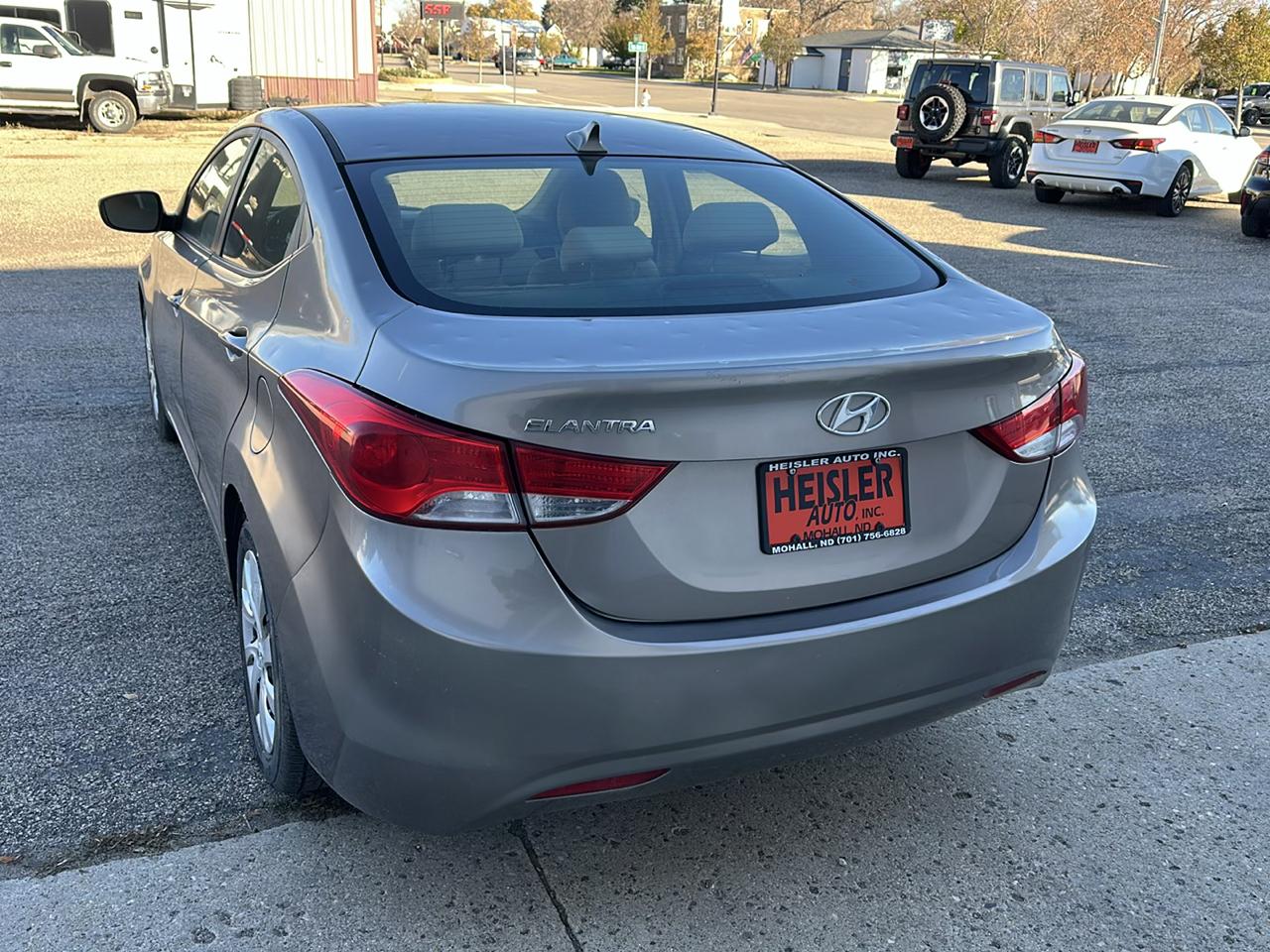 Hyundai Elantra Limited 2013