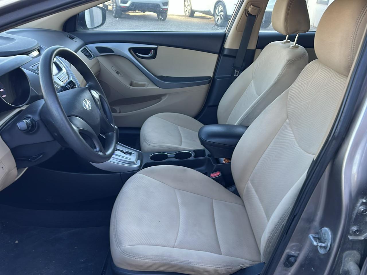 Hyundai Elantra Limited 2013