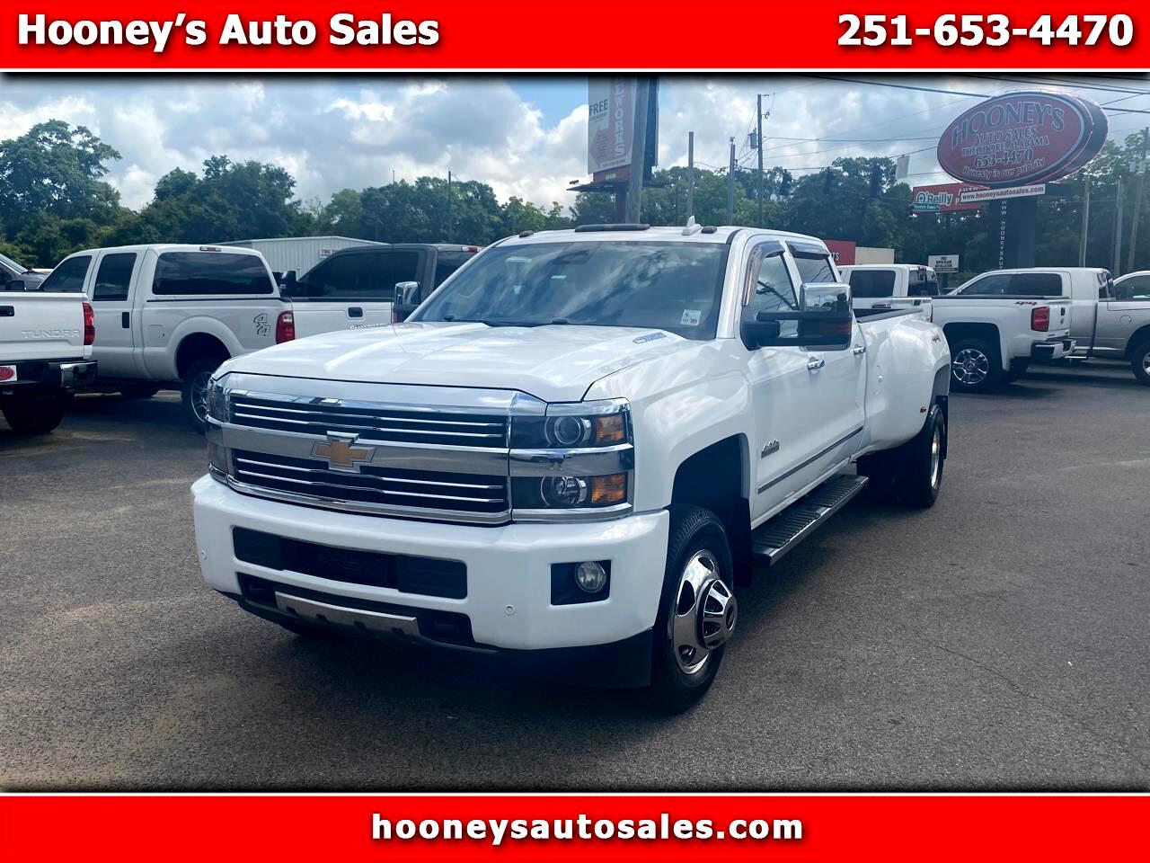 2015 Chevrolet Silverado 3500HD Built After Aug 14 4WD Crew Cab 167.7" High Country