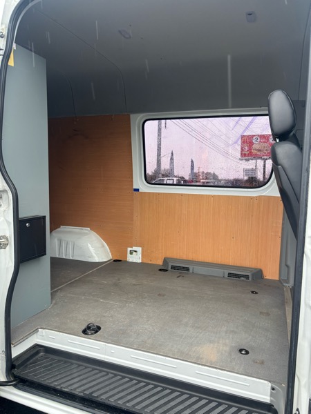 Mercedes-Benz Sprinter 2500 144-in. WB 2016 Mercedes-Benz Sprinter 2500 144-in. WB 2016