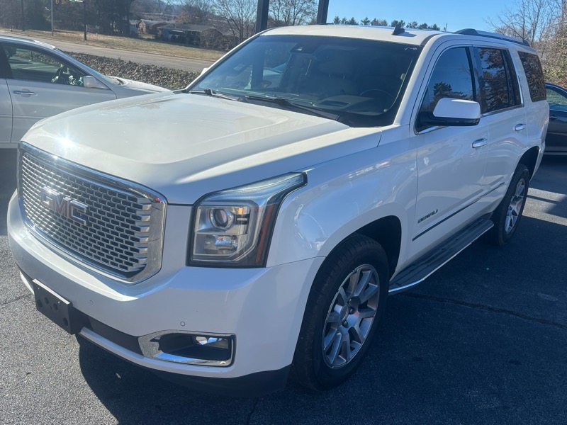 GMC Yukon Denali 4WD 2015