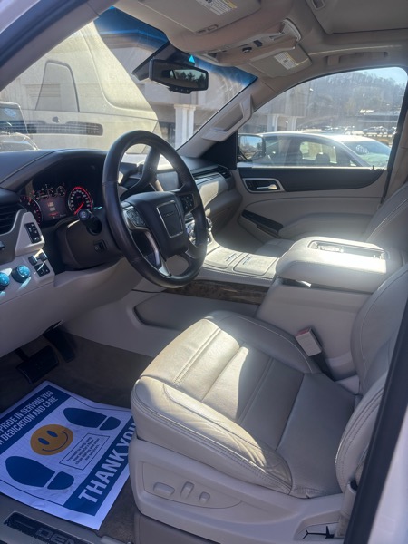 GMC Yukon Denali 4WD 2015