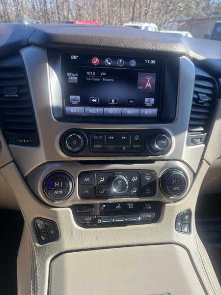 GMC Yukon Denali 4WD 2015