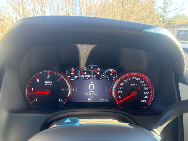 GMC Yukon Denali 4WD 2015