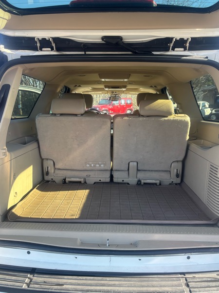 GMC Yukon XL SLT-1 1/2 Ton 2WD 2012