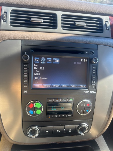 GMC Yukon XL SLT-1 1/2 Ton 2WD 2012