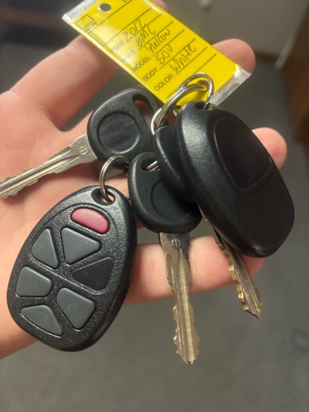 GMC Yukon XL SLT-1 1/2 Ton 2WD 2012