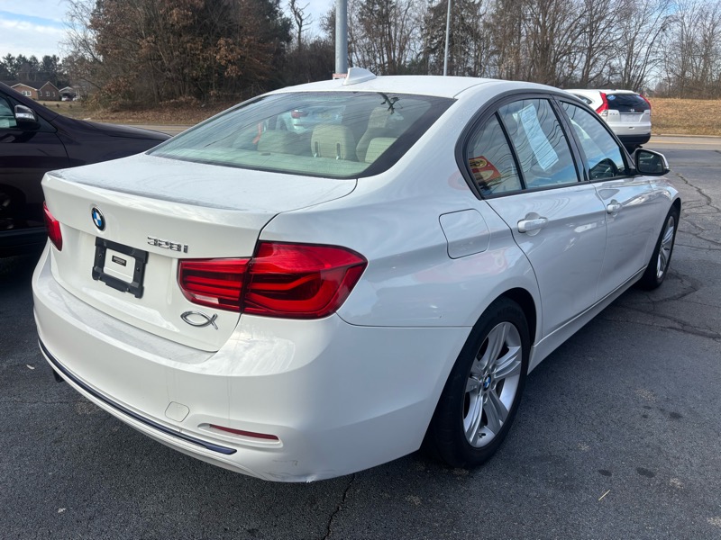 BMW 3-Series 328i Sedan 2016