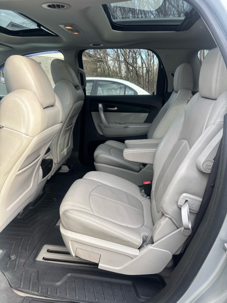 GMC Acadia SLT-1 AWD 2012