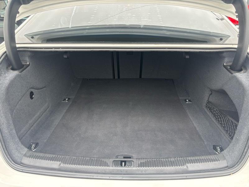 Audi A6 3.0T quattro Tiptronic 2013