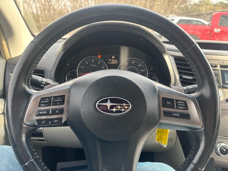 Subaru Outback 2.5i Premium 2013