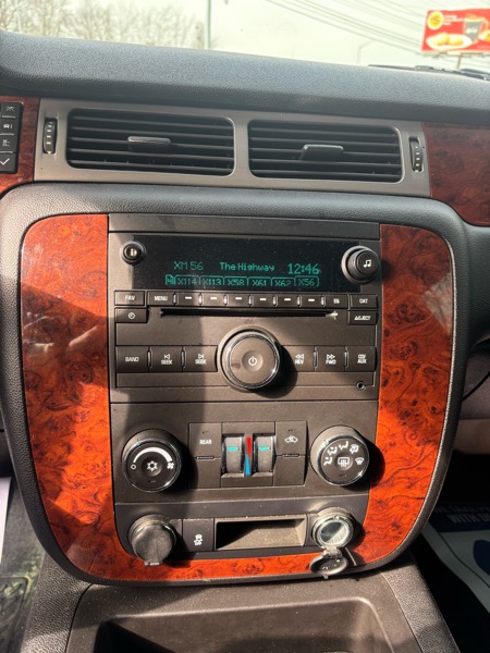 Chevrolet Tahoe LS 4WD 2012