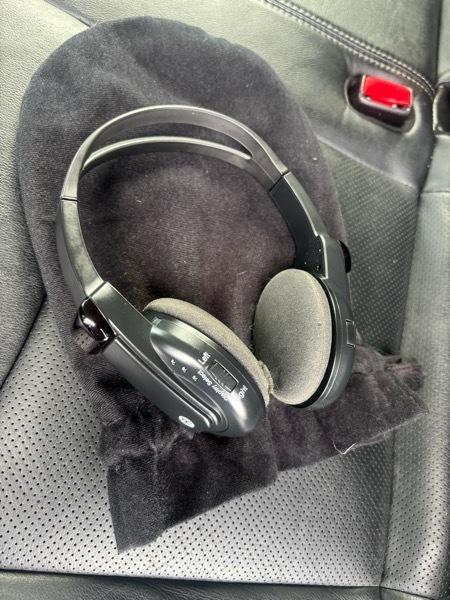 Nissan Pathfinder Platinum 4D SUV 4WD 2013