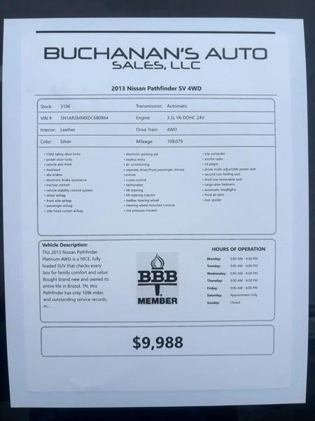 Nissan Pathfinder Platinum 4D SUV 4WD 2013