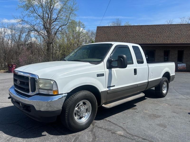 2002 Ford F-250 SD XL SuperCab 2WD