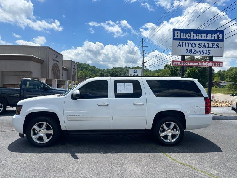 Chevrolet Suburban LT 1500 2WD 2014