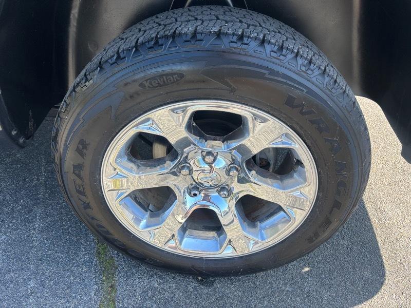 RAM 1500 Tradesman Regular Cab SWB 4WD 2014