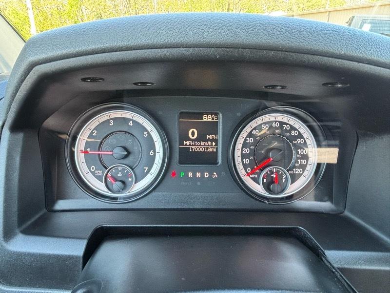 RAM 1500 Tradesman Regular Cab SWB 4WD 2014