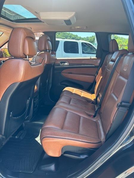 Jeep Grand Cherokee Overland 4WD 2011