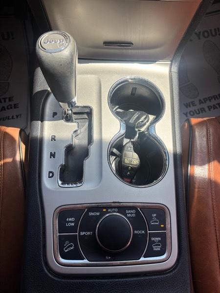 Jeep Grand Cherokee Overland 4WD 2011