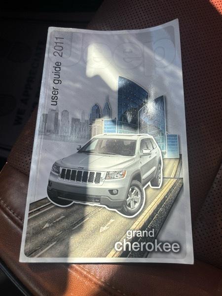 Jeep Grand Cherokee Overland 4WD 2011