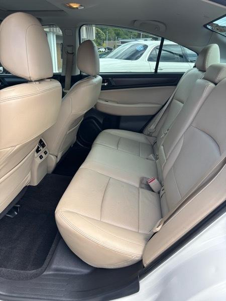 Subaru Legacy 2.5i Limited 2015