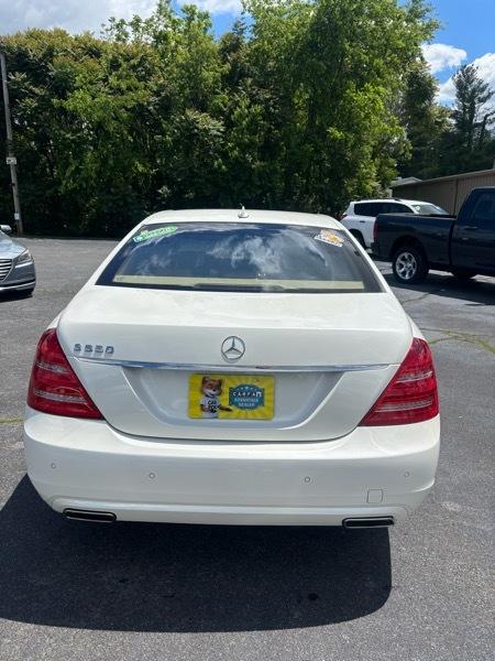 Mercedes-Benz S-Class S550 2010