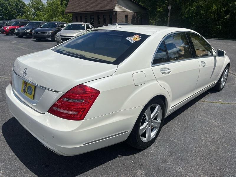 Mercedes-Benz S-Class S550 2010