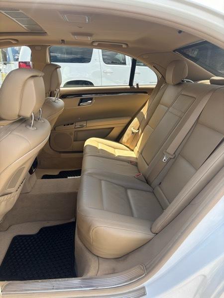 Mercedes-Benz S-Class S550 2010
