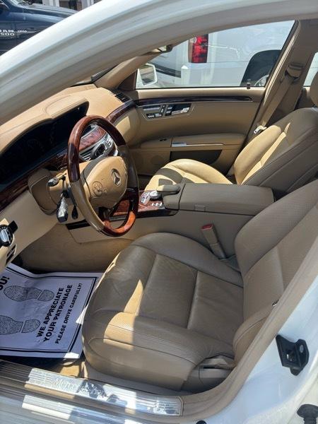 Mercedes-Benz S-Class S550 2010