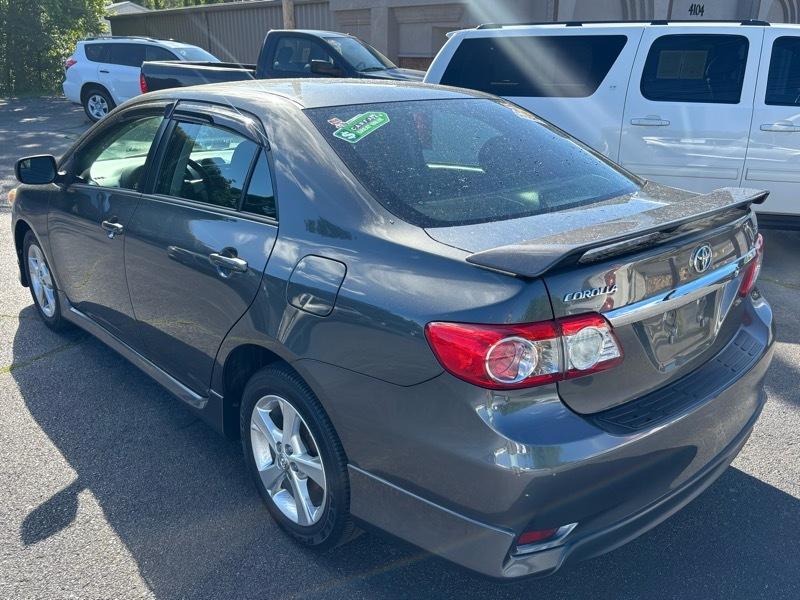 Toyota Corolla S 4-Speed AT 2013