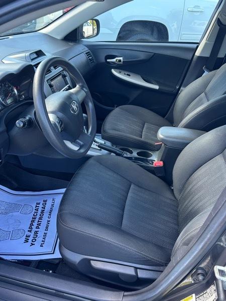 Toyota Corolla S 4-Speed AT 2013