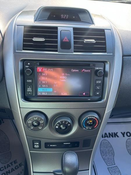 Toyota Corolla S 4-Speed AT 2013