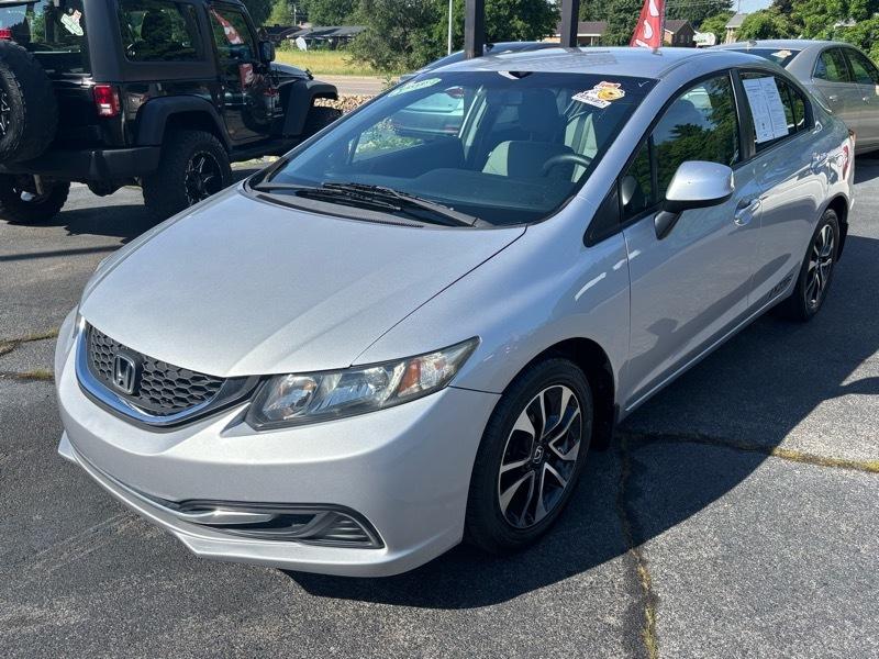 Honda Civic LX Sedan 5-Speed AT 2013